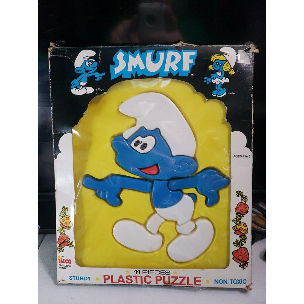 Vintage Smurf illco Pre-school Plastic 11 piece Puzzle In Original Box